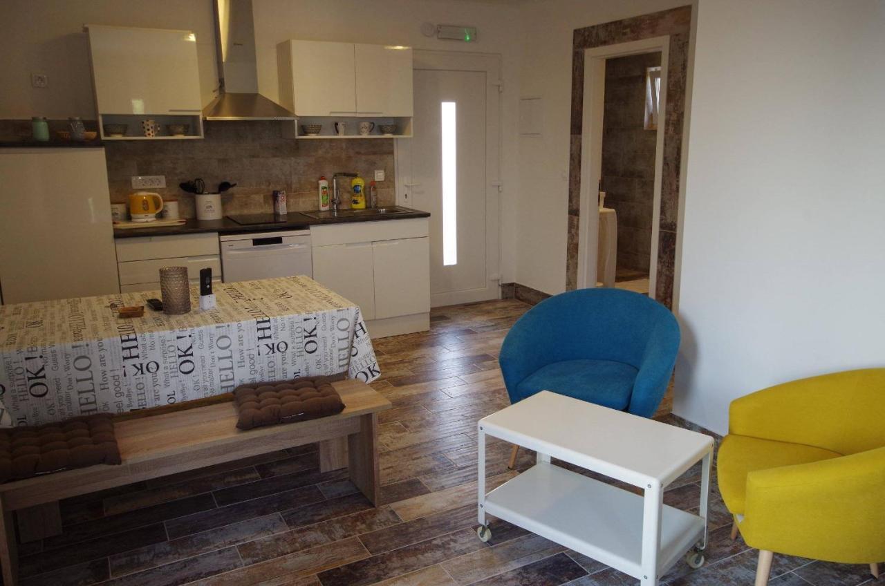 Konavle Sandra Apartments מראה חיצוני תמונה