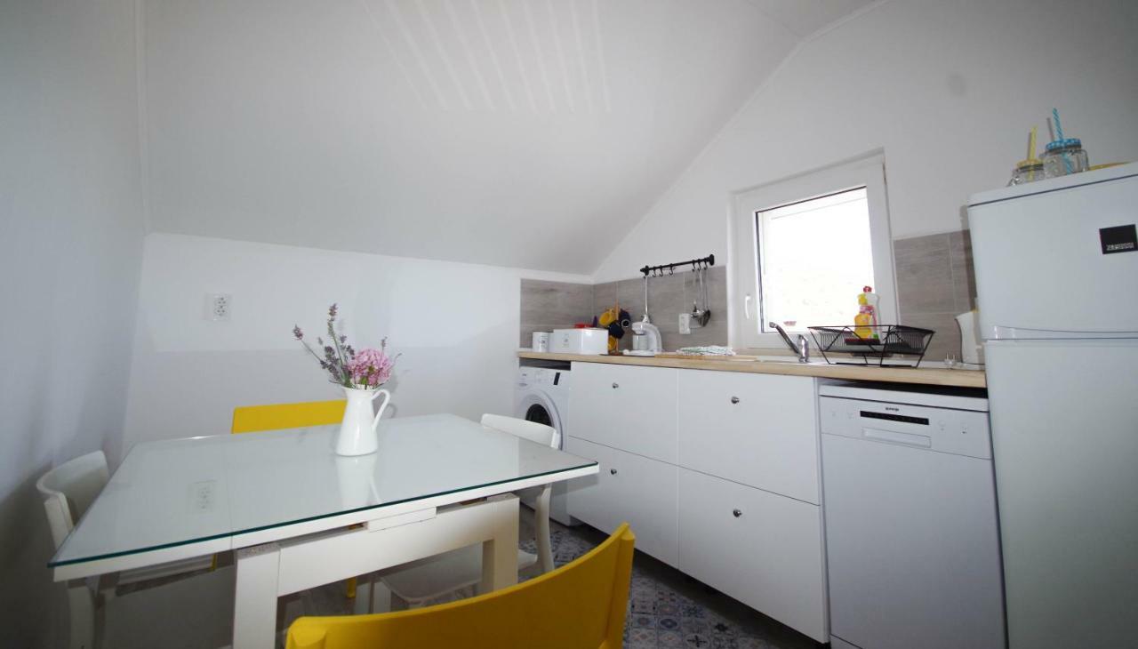 Konavle Sandra Apartments מראה חיצוני תמונה